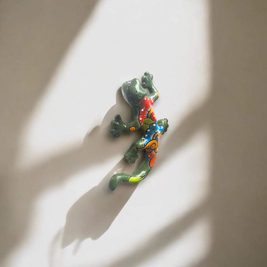Hand-Painted Talavera Lizard Art | Medium
