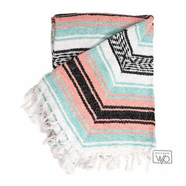 Mint & Peach Falsa Blanket