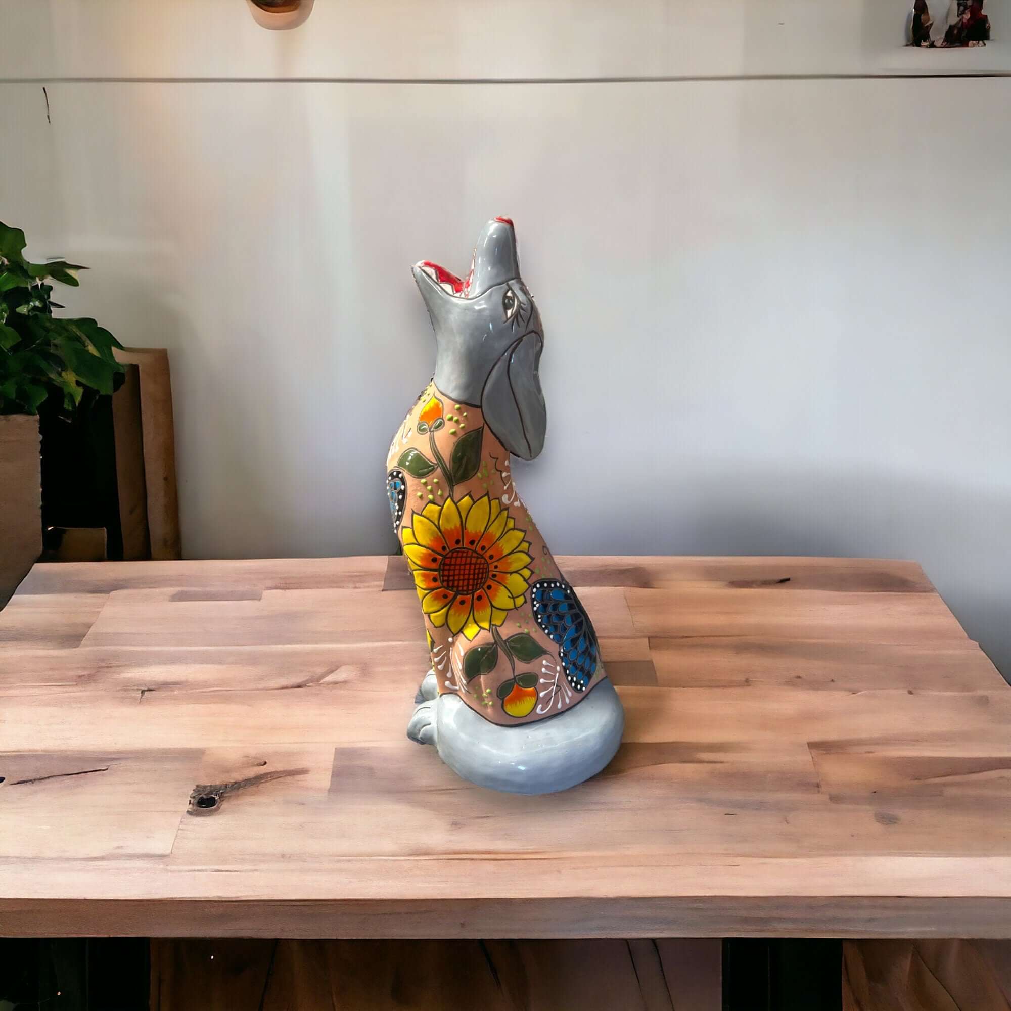 Talavera Howling Coyote Sculpture | Mexican Art