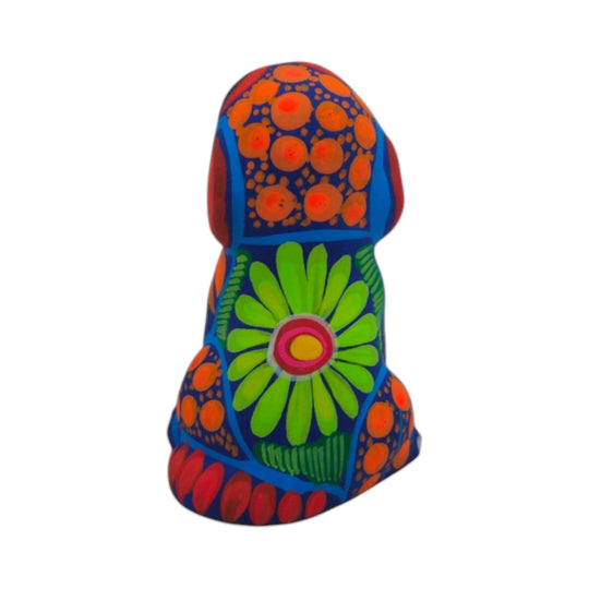 Alebrije Dog Figurine | Hand-Painted Folk Art showcasing vibrant colors and intricate designs.