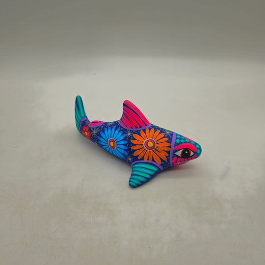 Alebrije Shark Figurine — TGH-6752; actual product against its original background.