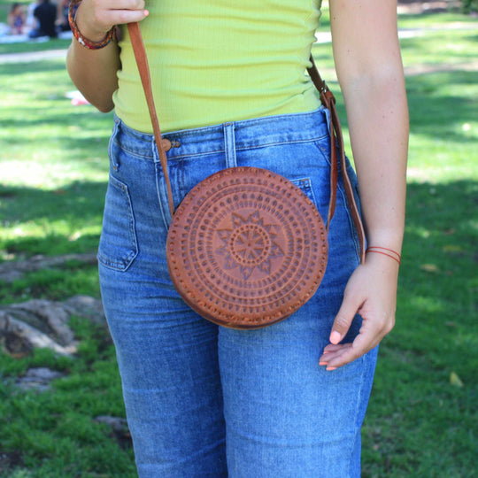 Aria Round Canteen Leather Purse - Mexico