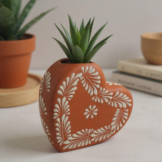 Brown & White Talavera Heart Vase | Hand-Painted Pottery with green plant