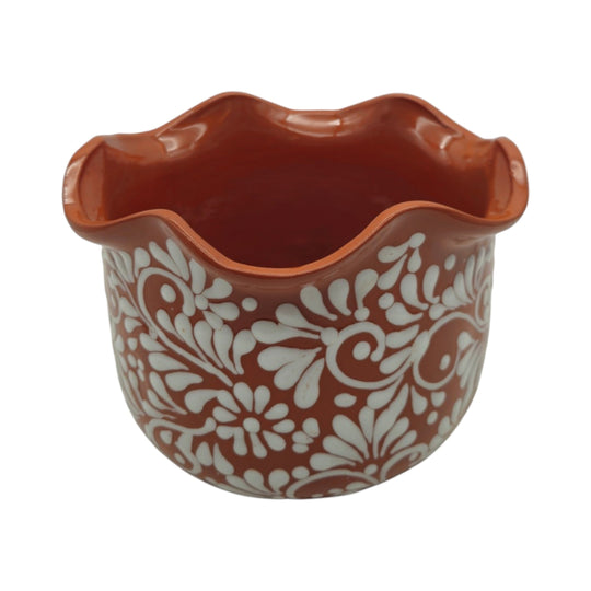 Brown & White Talavera Planter | Handcrafted Wavy Rim Pot featuring hand-painted floral designs and a wavy rim.