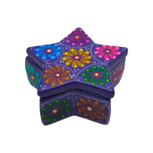 Guerrero Star Jewelry Box | Mexican Ceramic Art showcasing vibrant floral designs and star shape.