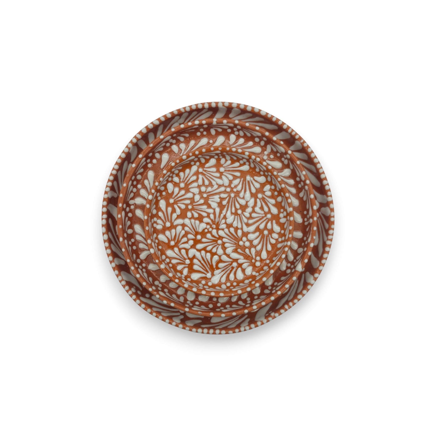 Handcrafted Talavera Dinnerware Set | Brown & White 4-Piece - top view of brown plate with white floral Talavera pattern, handcrafted Mexican ceramics