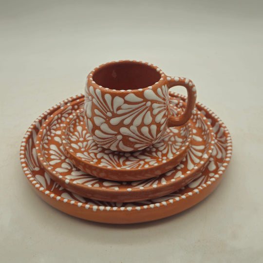 Handmade Talavera Dinnerware Set — TGH-6378; actual product against its original background.