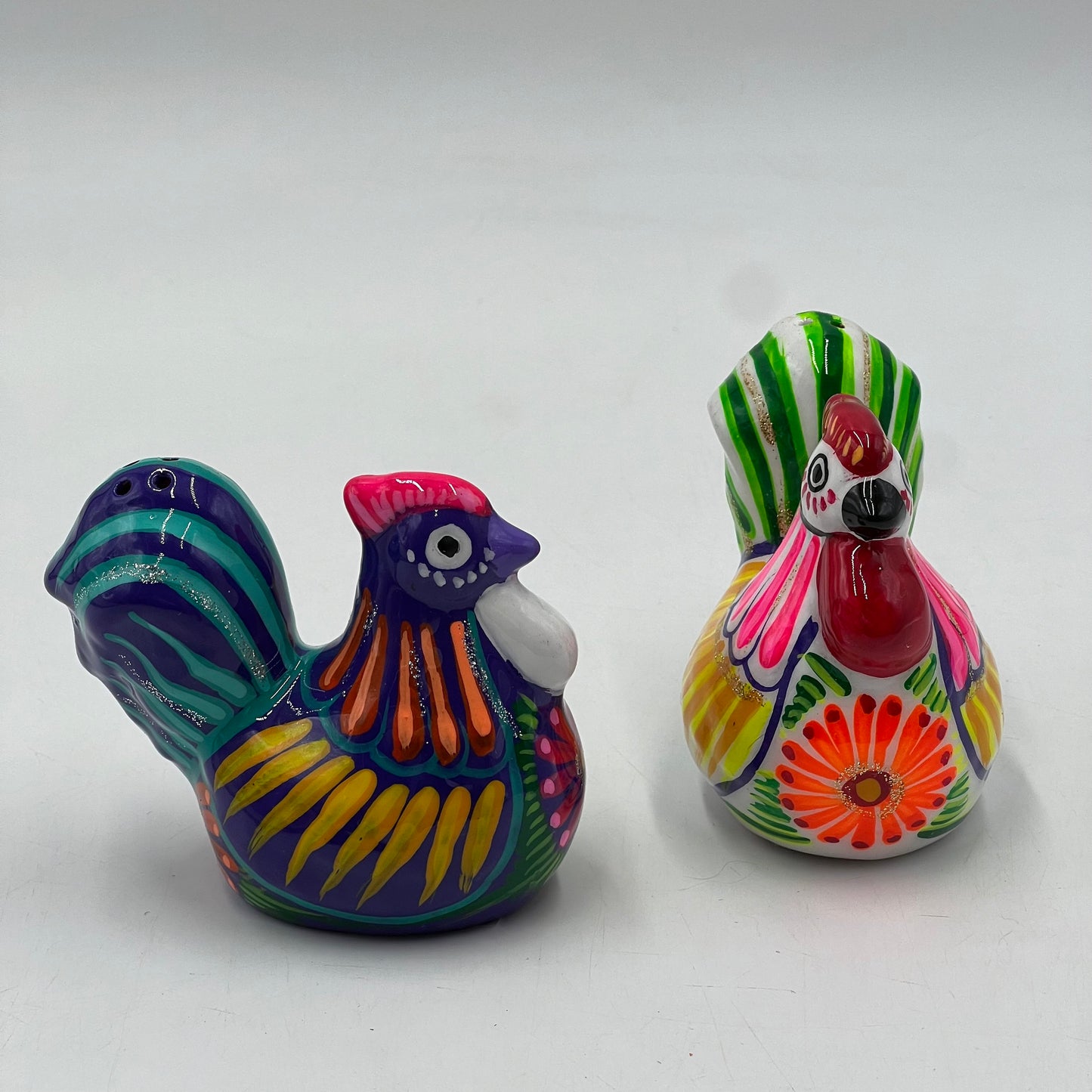 Set of 2 Chicken Salt and Pepper Shakers | Mexican Hand-Painted Guerrero Pottery