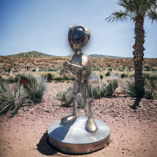 Extraterrestrial Metal Sculpture | Handcrafted Mexican Welded Outdoor Art